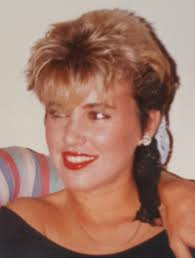 When you sometimes struggle to sleep and your worries and fears just  linger…. Take a deep breath, pop in your earphones and listen to this….  Takes you to another place….💕