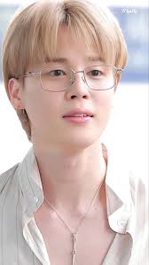 If Jimin is your bias,drop a ❤️ and like this picture...