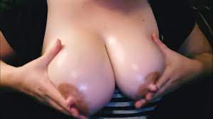 Milking My Big Oiled Boobs  MILK SQUIRTING! - XVIDEOS.COM