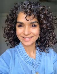 I am currently trying to find a new, short hairstyle for myself. 18 Photos Of Type 3a Curly Hair Naturallycurly Com