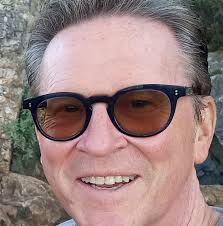 Affordable transportation from airport to old city?