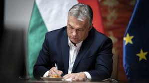 A világjárvány nemcsak az egészséget veszélyezteti, hanem a munkát is veszélybe sodorja. Orakon Belul Johet A Bejelentes Orban Viktortol Az Uj Gazdasagvedelmi Intezkedesekrol Portfolio Hu