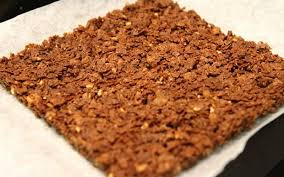 Voici Comment Preparer Le Paillete Feuillantine Maison Au Chocolat Pour Apporter Du Croquant A Vos Gateaux Recette Gateaux Et Desserts Recette Gateau Facile