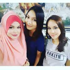 Our apologies, but this video is only available in singapore. Sinopsis Drama Cucu Tauke Beras