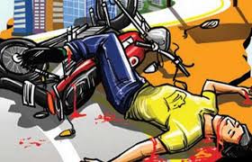 Image result for कार और बाइक की भिड़ंत