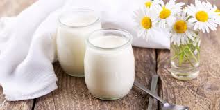 Negli ultimi anni l'intolleranza al lattosio è un disturbo in continuo incremento e oggi non mancano, sul mercato, cibi alternativi che consentono di alimentarsi in modo vario ed equilibrato.moltissime aziende casearie hanno infatti introdotto alimenti quali yogurt, formaggi e latticini in genere privi di lattosio ma esistono anche innumerevoli prodotti vegetali che possono essere. Lista Alimenti Vietati Per Intolleranza Al Lattosio