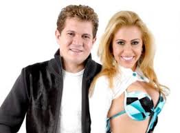 F#m7 d7(9) c#7(9) f#m7 f#m6 eu acho que estou feliz e triste bm7 g#m7 c#7 tudo o que eu tenho cabe. Joelma Manda Recado Para Os Fas Estou Muito Feliz E Solteira Midia Bahia