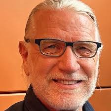 Larry Skogen's Instagram, Twitter & Facebook