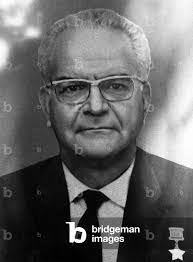 Jaime Ramon's Instagram, Twitter & Facebook