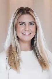 Lauren Manning's Instagram, Twitter & Facebook