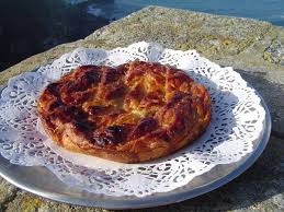 Ce gâteau peut se conserver 2 ou 3 jours à l'air ambiant mais il va sécher peu à peu. Das Kouign Amann Office De Tourisme De Douarnenez