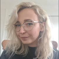 Jayne Rose's Instagram, Twitter & Facebook