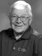 Students sing with Manilow