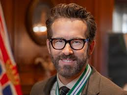 Exclusive: Actor Ryan Reynolds returns to receive Order of B.C.
