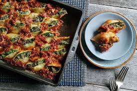 Stuffed Shells With Ricotta Spinach Venison Jess Pryles Recipe Venison Recipes Deer Recipes Recipes