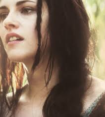 Snow White And The Huntsman Kristen Stewart Kristen Stewart Hair Kristen Stewart Instagram Kristen Stewart Girlfriend