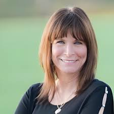 Marlene De Luca Painter, Luxury Real Estate Agent