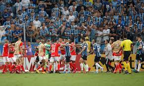 .não apenas informou a grêmio e internacional das punições mediante a confusão generalizada do clássico que aconteceu na fase de grupos da libertadores no último dia 12 de março como também. Primeiro Grenal Da Libertadores