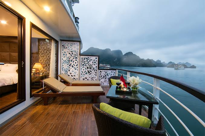 Deluxe Ocean View Cabin