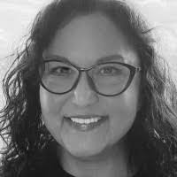 Beth Bidwell's Instagram, Twitter & Facebook