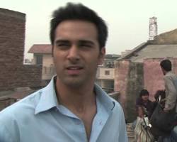 Image of Pulkit Samrat as Hunny in Fukrey Returns