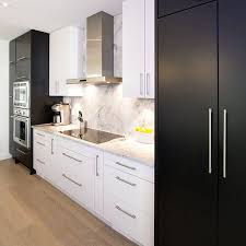 Aya Kitchens Ayakitchens Twitter Kitchen Frameless Cabinetry Kitchen Reno