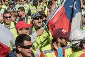 En este contexto, la unión portuaria de chile hizo un llamado a paralizar en iquique, antofagasta, chañaral, caldera, huasco, ventanas, san antonio la lucha no es solo por el 10%, es por terminar con las afp's, unión portuaria de chile. Union Portuaria Realizara Paro En Casi Todo Chile Durante Dos Turnos Por Nuevo Retiro De Las Afp Portalportuario