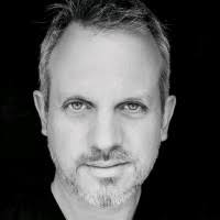 70+ perfiles de «Adrian Walter»