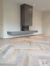 I Ve Dreamed Of This Floor For A Long Long Time But It S Way Above My Pay Grade Sooo I Guess This Will A Life Long Drea Kamin Wohnzimmer Haus Design Kaminbau
