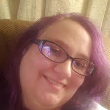 Danielle Danforth's Instagram, Twitter & Facebook