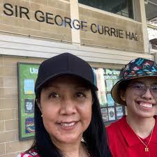 Mary Lale's road to graduation has been far from easy. 🎓 An incredible  student ambassador, @unibounduoa mentor, youth pastor, devoted sister, and  role model. 🌺 During the second year of her degree,