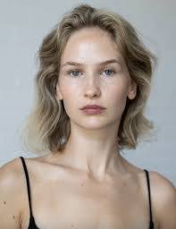 Amanda Soderberg's Instagram, Twitter & Facebook