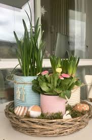 Bilder finden, die zum begriff ostern deko passen. 60 Hubsche Fensterbank Deko Ideen Zu Ostern Die Sie Ganz Einfach Nachmachen Konnen Osterdeko Fruhlingsdekoration Ostern Deko