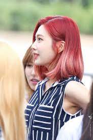 Fans Are Swooning Over Red Velvet S Bold Comeback Hairstyles Koreaboo Hair Color Korean Kpop Red Velvet Hair Color Red Hair Color