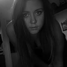 Selena Horne's Instagram, Twitter & Facebook