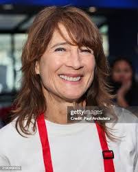 Anne Ramsay's Instagram, Twitter & Facebook