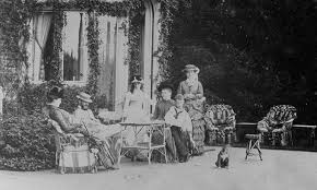 History - Rothschild