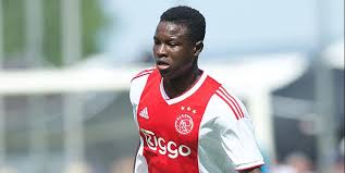Es ist vollbracht, man hat den weg aus der hölle gefunden und wird auch nächstes jahr in der super. Hassane Bande Wechselt Leihweise Ins Berner Oberland Von Ajax Amsterdam Zum Fc Thun
