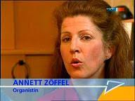 Seit 2002 lebt Annett Zöffel mit ihrem Ehemann Jack Lear in Linda und ist ...