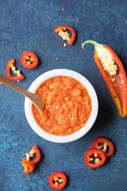 The garlic is bold and strong at first taste, but quickly starts to give way to the heat. Homemade Chili Garlic Sauce Recipe Chili Pepper Madness