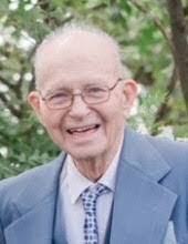 Robert Zipfel's Instagram, Twitter & Facebook