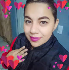 Tenemos que confesar que este video fue muy difícil grabar porque no nos  aguantamos la risa ... Tu que pregunta sin respuesta sabes??? Jackie SE  Dra. Rocio Cueto Brenda Rios karla CR