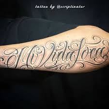 Tatuaggi Lettere Foto Consigli E Font Tatuaggipiercing It Written abbreviation for by the way: tatuaggi lettere foto consigli e font