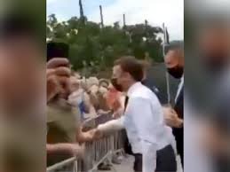 Emmanuel macron a reçu une gifle ce mardi 8 juin lors d'un déplacement dans la drôme. 2a Lhemgxqxanm