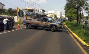 Bloquean Carretera Xalapa Veracruz Por Cierre De Las Trancas Palabrasclaras Mx