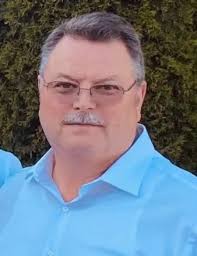 Obituary information for Everardo V Martinez