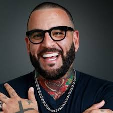 Michelle Greb (@spacedoubt1)