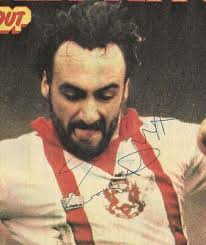 PETER KITCHEN LEYTON ORIENT 1977-79 & 82-84 ORIG AUTOGRAPHED DOUBLE PAGE  POSTER