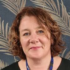 Anyone know of any farm jobs local? Son has 360 excavator up to 40ton Has  worked cattle dairy etc. Drop me a message if anyone has any ideas please.  Thanks.