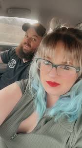 🌟GIVEAWAY TIME!!!🌟 WIN A FREE COUPLES SESSION FOR VALENTINES!! comment a  photo of you and your spouse and share the post and ask your family and  friends to like your photo! The